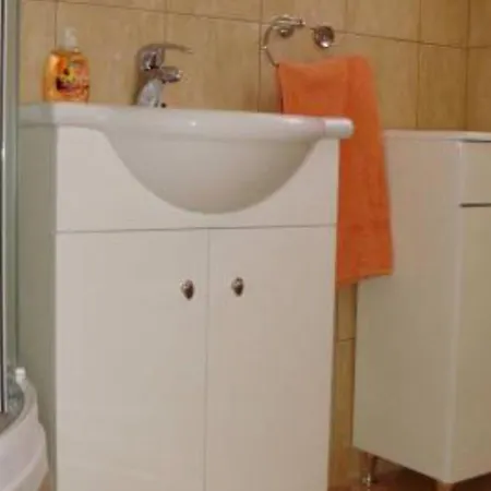 Kiki Apartamento Lumbarda